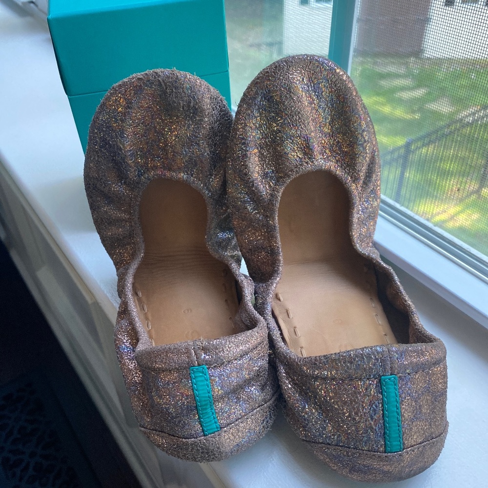 Tieks Lovestruck (size 9)